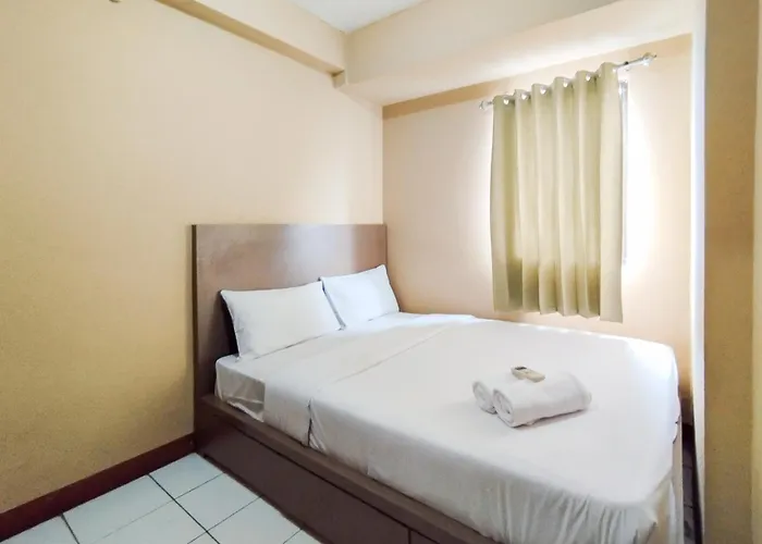 Minimalist 3BR Gateway Cicadas Ahmad Yani Apartment By Travelio